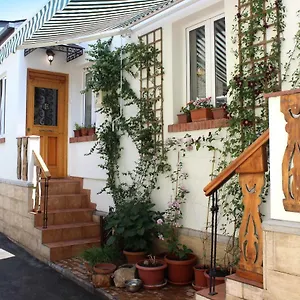Leather Lane Тбилиси