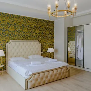 Golden Globe Boutique **** تبليسي